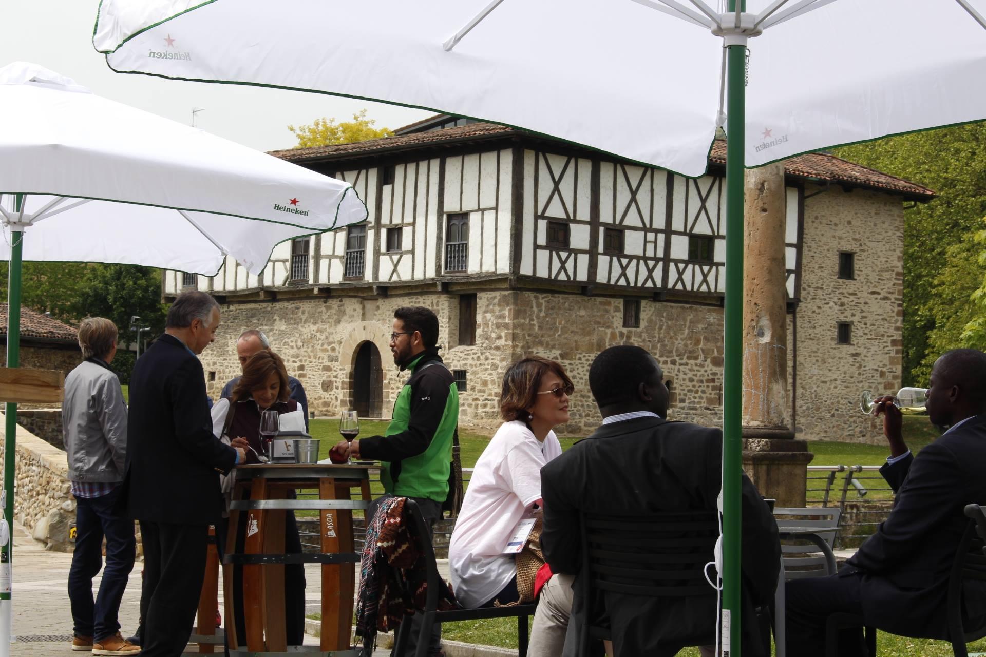 Hotel Dolarea Beasain Dış mekan fotoğraf